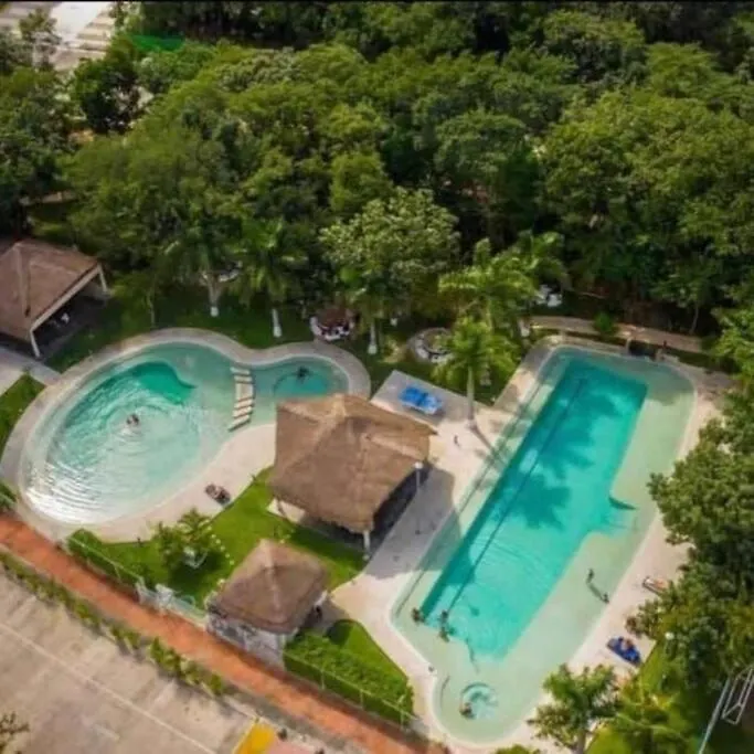 Casa Centrica Con Alberca-Cancún Hébergement de vacances